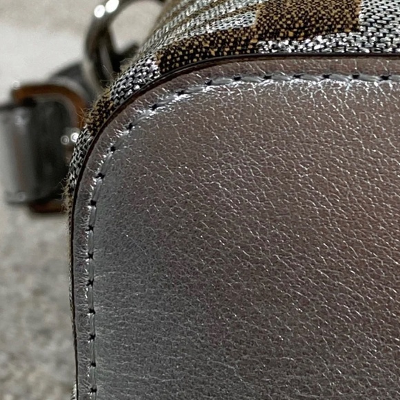 Authentic Pre-Owned Fendi Mon Tresor Bag - Picture 11 of 16